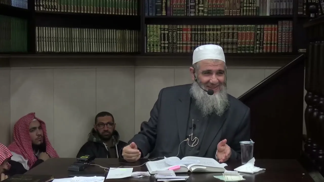 مجلس فتاوى الجمعة - فضيلة الشيخ مشهور بن حسن آل سلمان 2022/11/11م