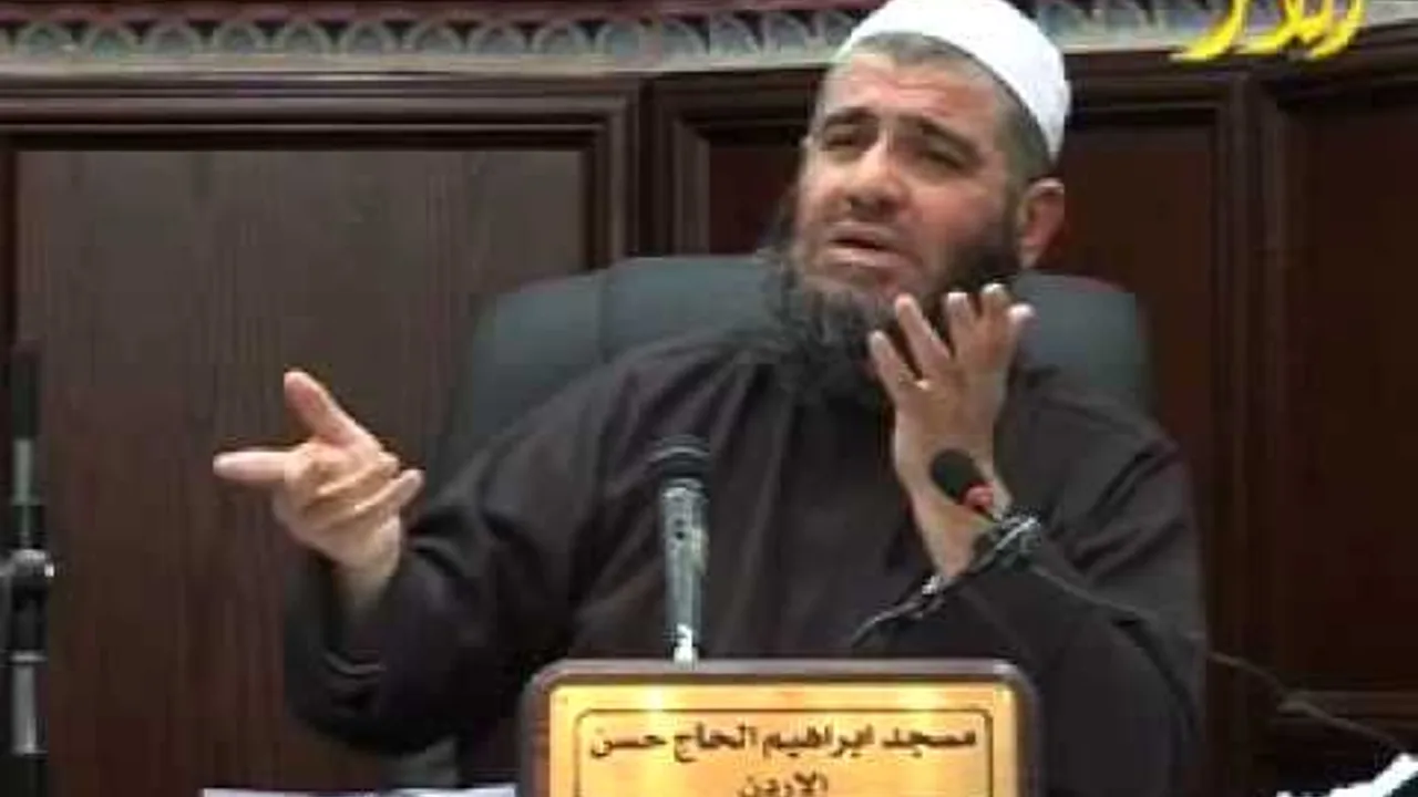 فتاوى منوعة 17 للشيخ مشهور بن حسن الجزء السابع عشر