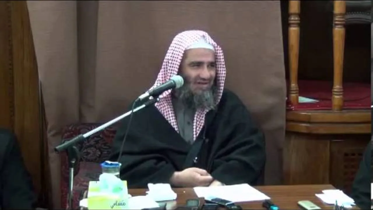 مجلس فتوى للشيخ مشهور بن حسن آل سلمان -- 2012-12-14