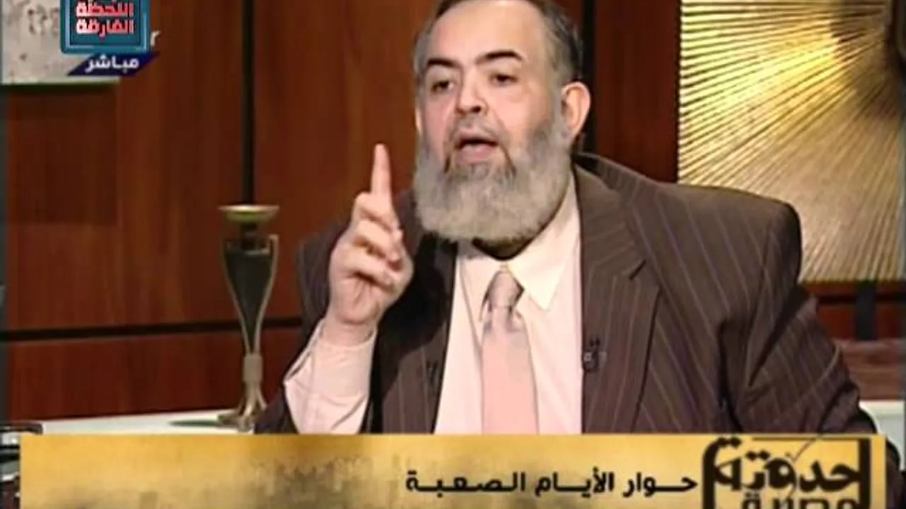 دائما يسبق الجميع ولم يسبقه أحد