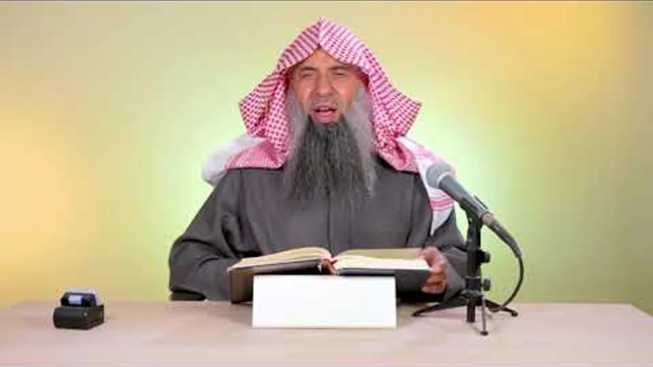 شرح زاد المستقنع للإمام الحجاوي [96] | كتاب الجنائز: ويقف بعد الرابعة قليلا ويسلم واحدة عن يمينه