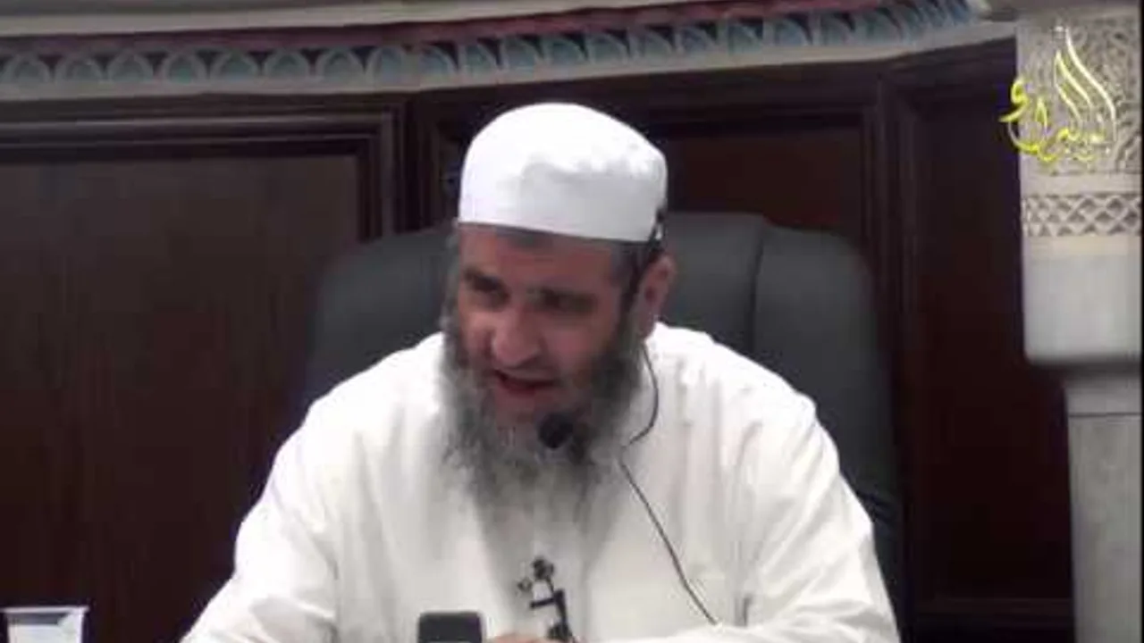 شرح صحيح مسلم 3 9 2015 الشيخ مشهور بن حسن آل سلمان
