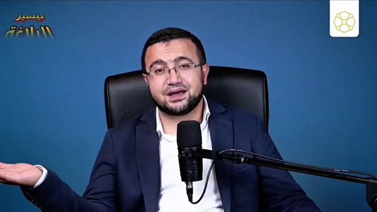 من أمثلة تأكيد الذم بما يشبه المدح