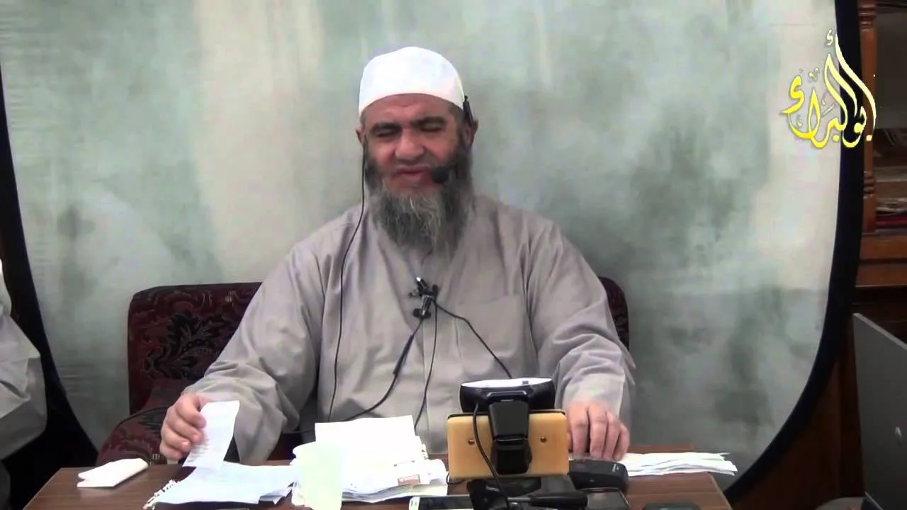 هل يجوز لي ان اعطي أولادي نقوداً كتشجيعاً لهم لحفظ القرأن ؟ للشيخ مشهور بن حسن