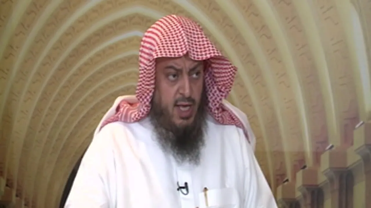 حكم استعمال المرأة حبوب منع الدورة الشهرية من أجل الصيام أو الحج والعمرة || الشيخ خالد الفليج