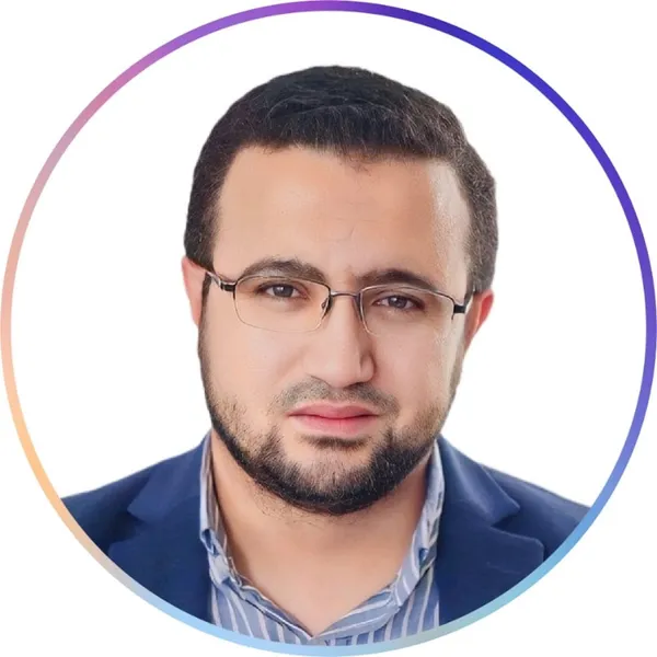 أنس عزت آغا