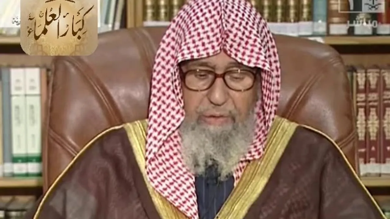 برنامج (فتاوى) (032) لمعالي الشيخ صالح الفوزان بتاريخ [1434-04-10] - كبار العلماء