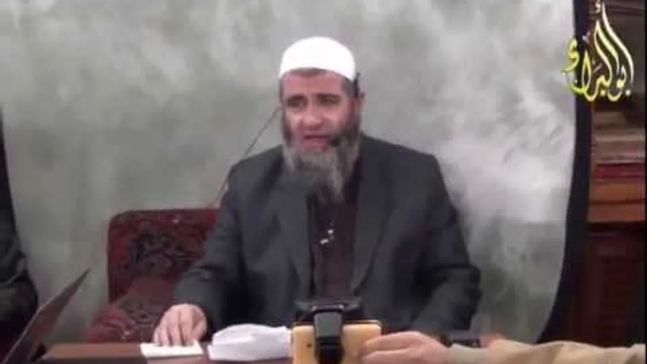 فتاوى الجمعة 12 12 2014  الشيخ مشهور بن حسن آل سلمان