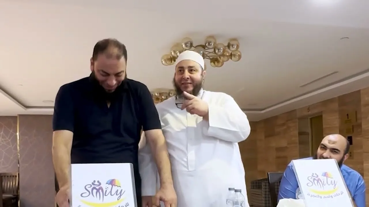 الرد على أسئلة المعتمرين | #عمرة_القرآن_غيرني | الموسم 03 | ش . أمين الأنصاري | د . حازم شومان