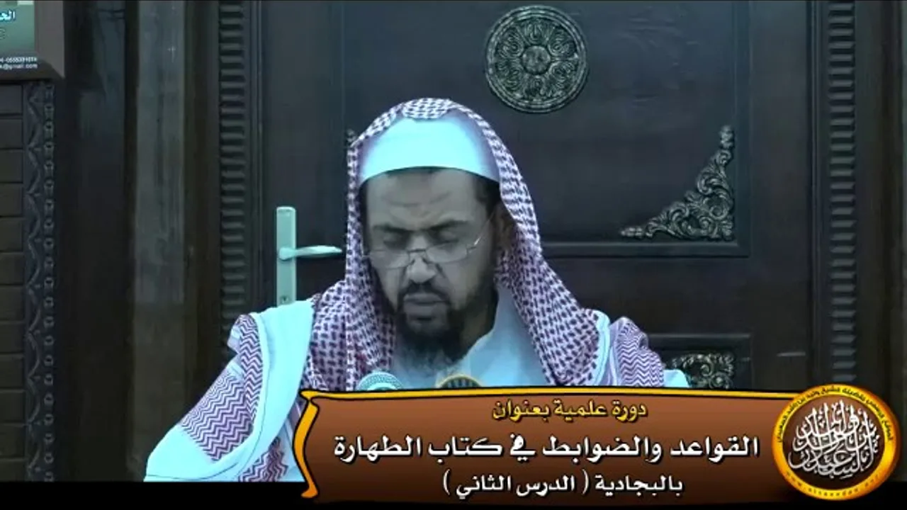 كل ماوقع عليه إسم الخف فيجوز المسح عليه