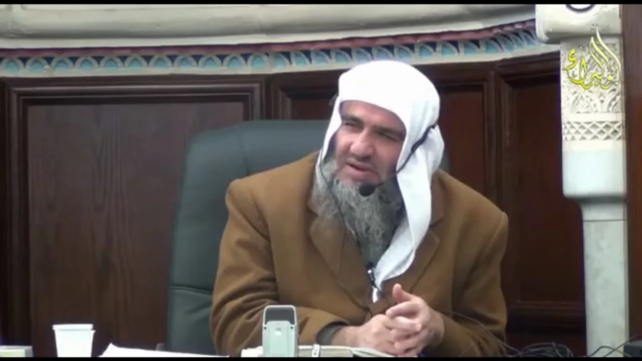 شرح صحيح مسلم  24 12 2015  الشيخ مشهور بن حسن آل سلمان