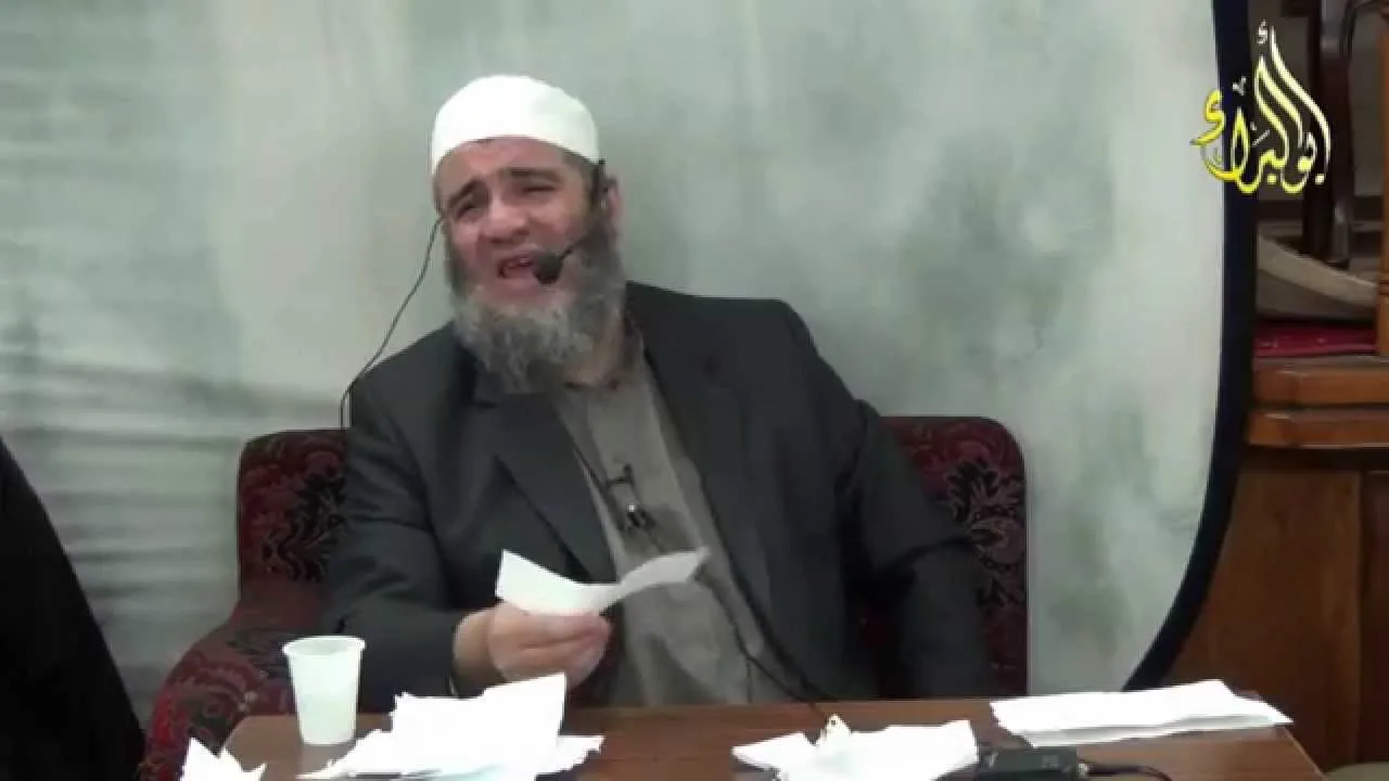 ماحكم دعاء الإمام بعد صلاة الجنازة مباشرة وتأمين المأمومين ؟ الشيخ مشهور بن حسن