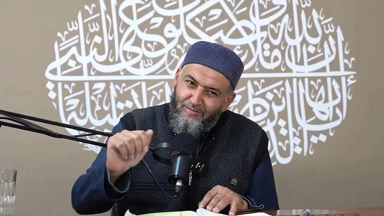التبيان في آداب حملة القرآن (27) تعليم الكافر القرآن