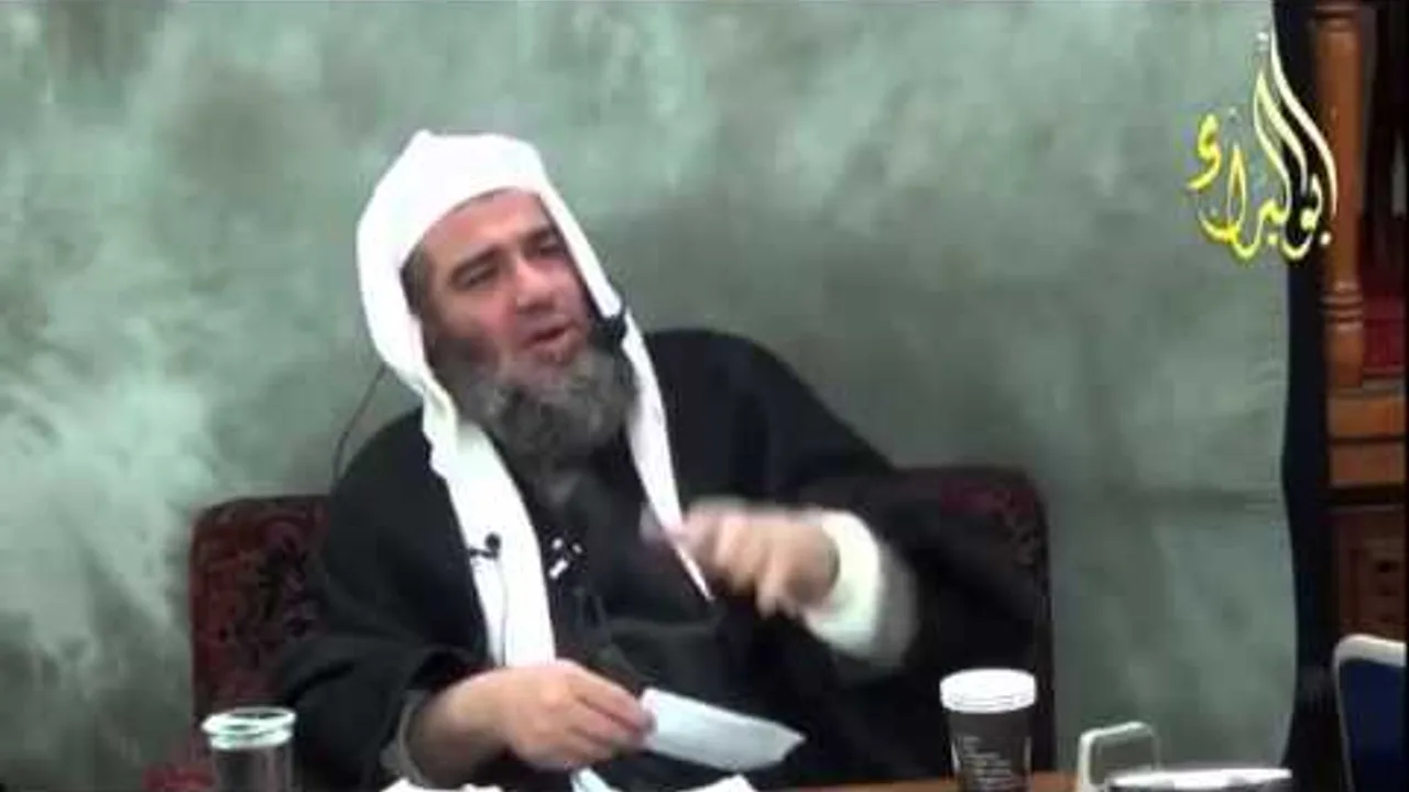 فتاوى الجمعة 17 1 2014 للشيخ مشهور بن حسن آل سلمان