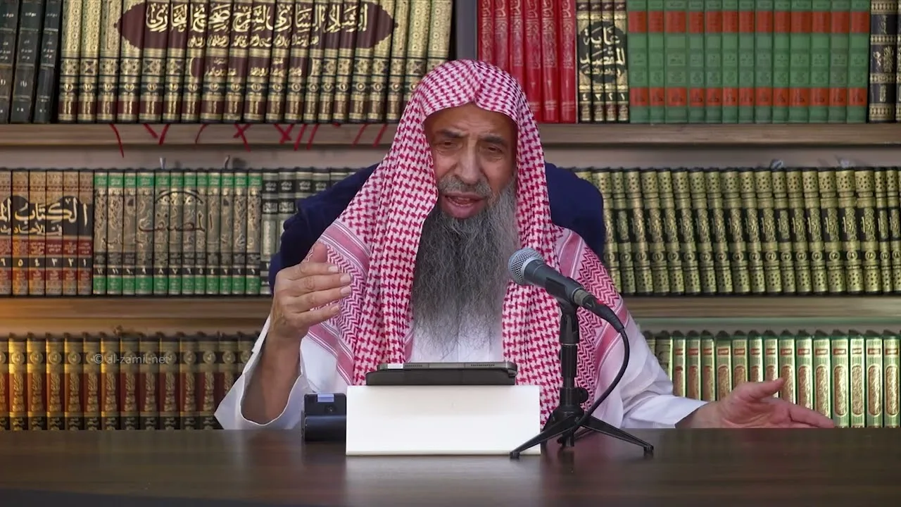 كيف نجمع بين آية البرزخ بين البحرين وكون مصب الأنهار في البحار؟