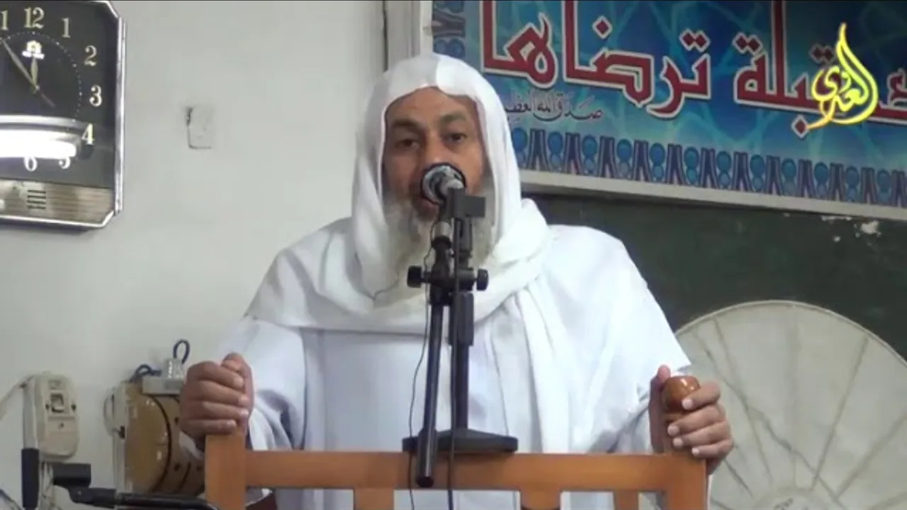 وَتَعَاوَنُوا عَلَى الْبِرِّ وَالتَّقْوَىٰ للشيخ مصطفى العدوي للشيخ مصطفى العدوي