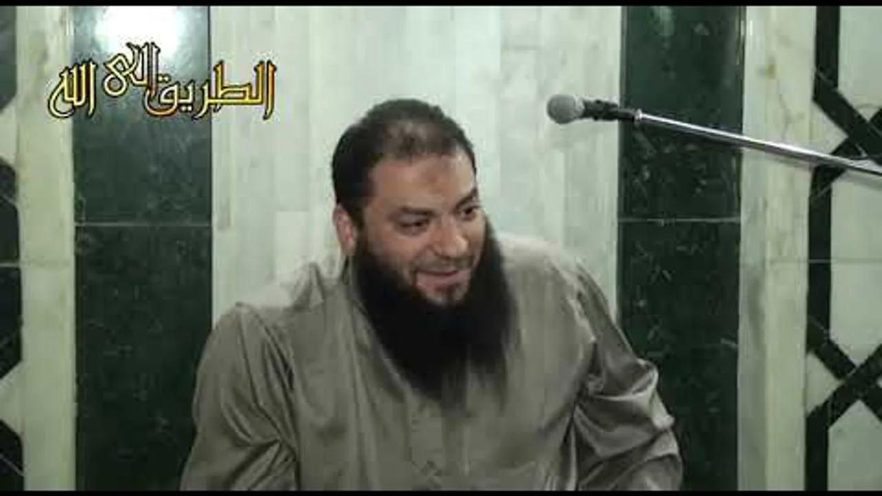 لماذا لا يثبت أغلب الملتزمين ؟! | " ظاهرة التسرب الالتزامي " | #لقاء_خاص | د . حازم شومان