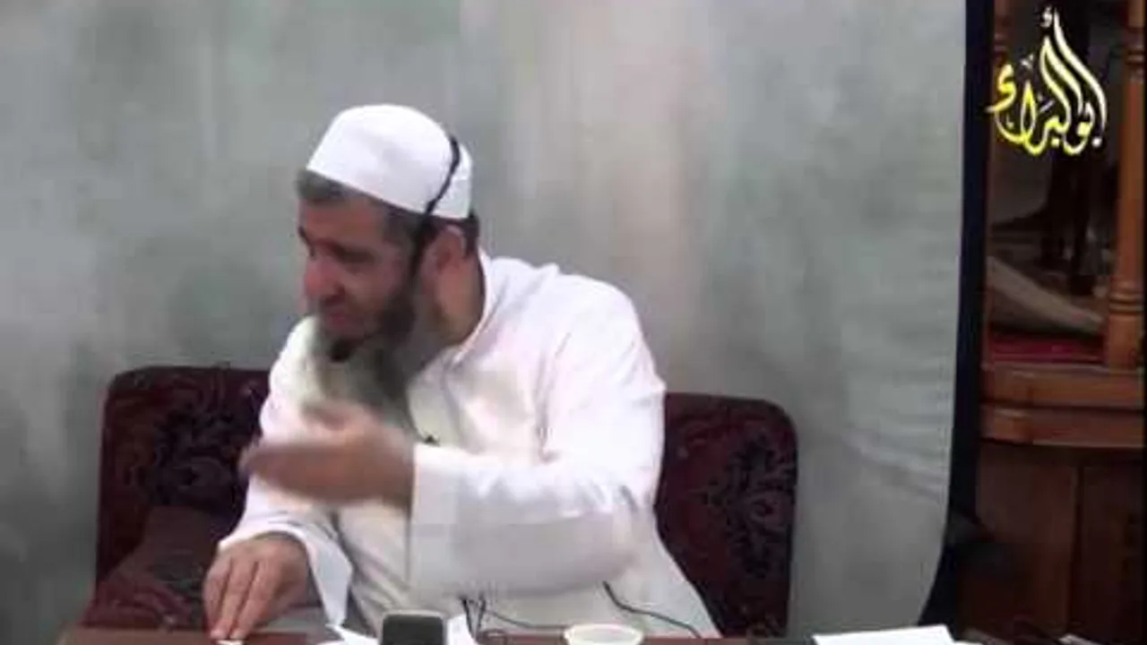 مجلس فتاوى الجمعة 29 5 2015 للشيخ مشهور بن حسن آل سلمان