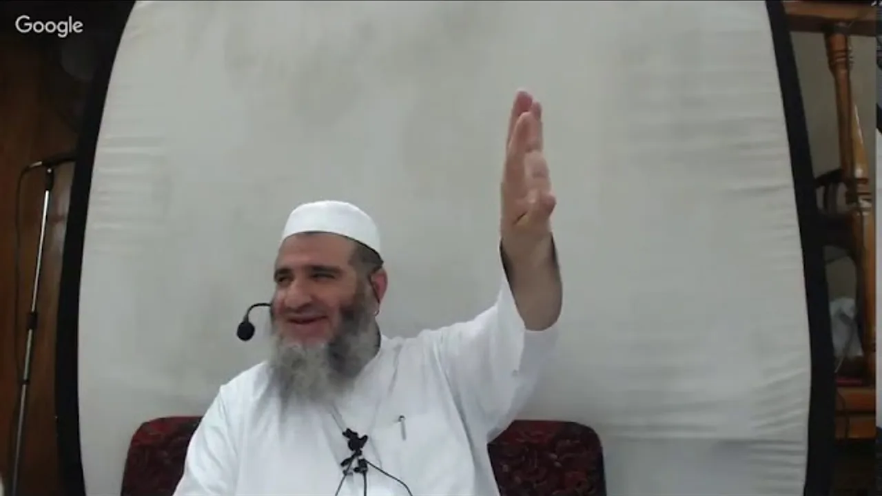 مجموعة من الإخوة يطلبون أن تحدثوهم عن علاقتكم بالشيخ صالح طه أبو إسلام رحمه الله الشيخ مشهور حسن