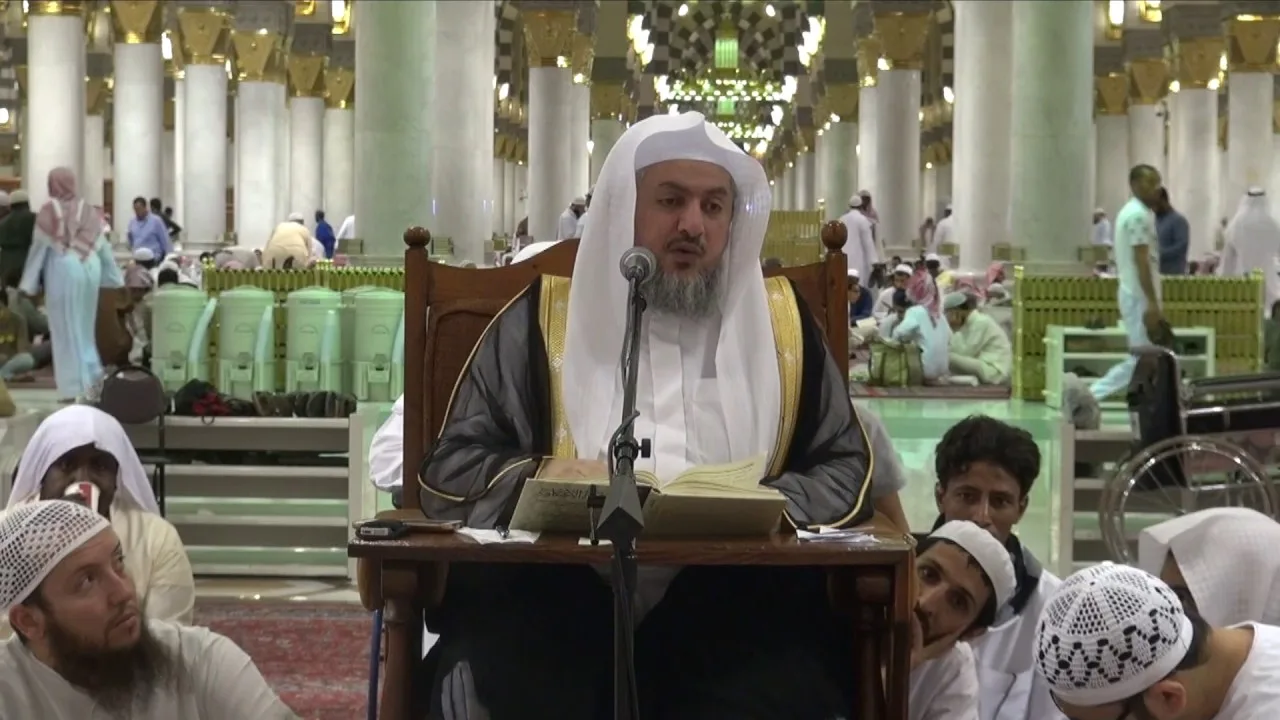 02 | القراءة والتعليق على عمدة الاحكام لفضيلة الشيخ د. عبد الله بن صالح العبيد