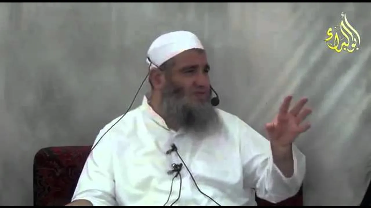 فتاوى الجمعة 23 10 2015  للشيخ مشهور بن حسن آل سلمان