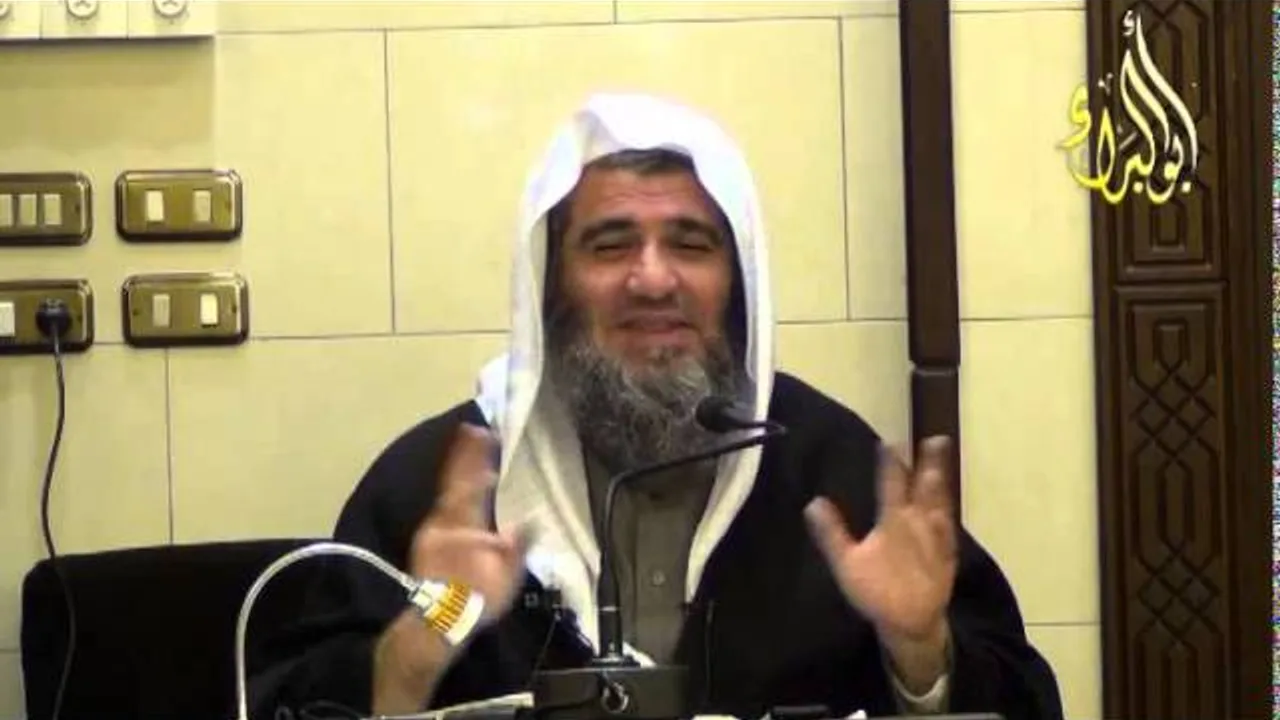 فتاوى السبت 25 1 2014 للشيخ مشهور بن حسن آل سلمان