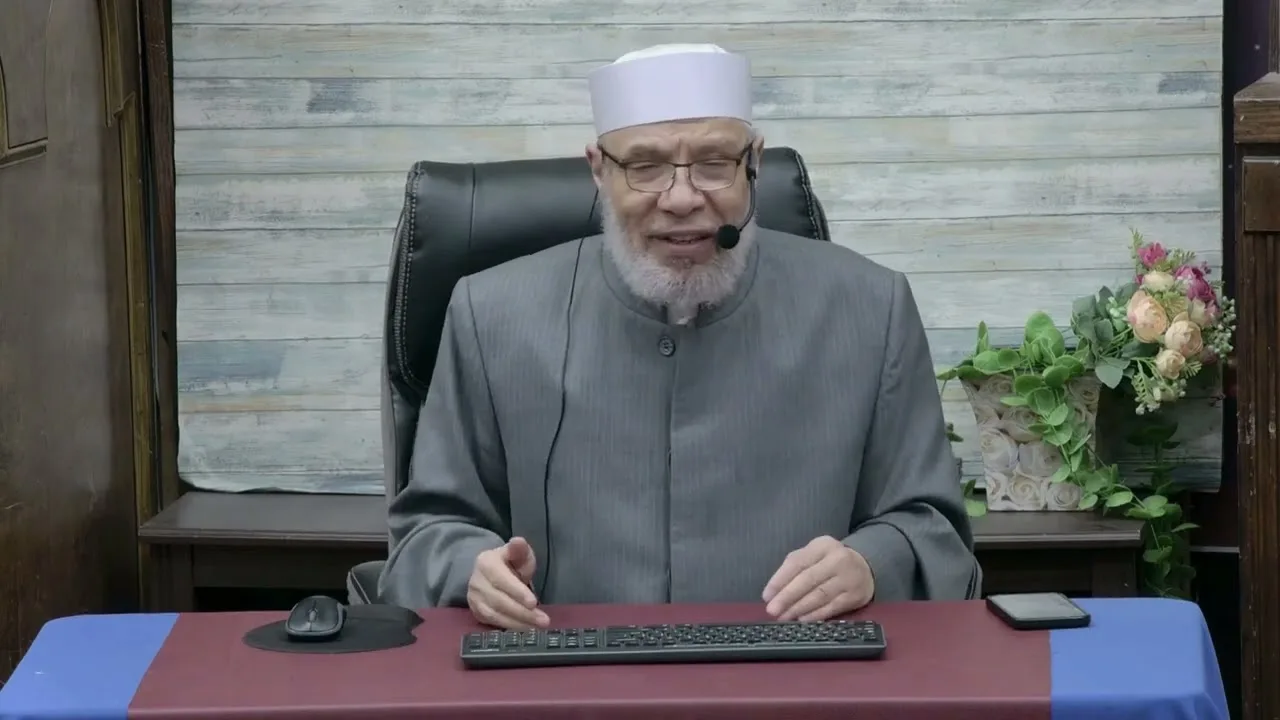 تساقط شعر المحرم تلقائيا هل يوجب الفدية/الإثنـين(03-02-2025م)الحلقة الثانية