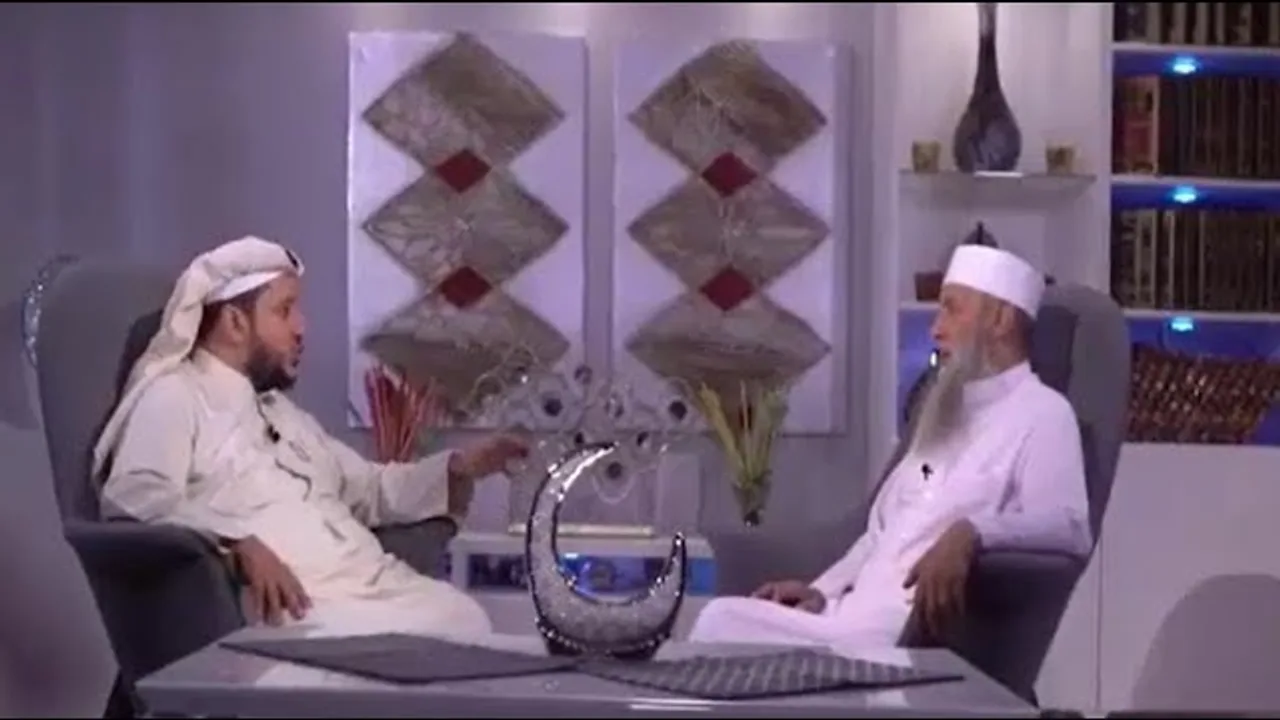 حكم تخصيص يوم الجمعه لقراءة سورة الكهف l الشيخ الحويني