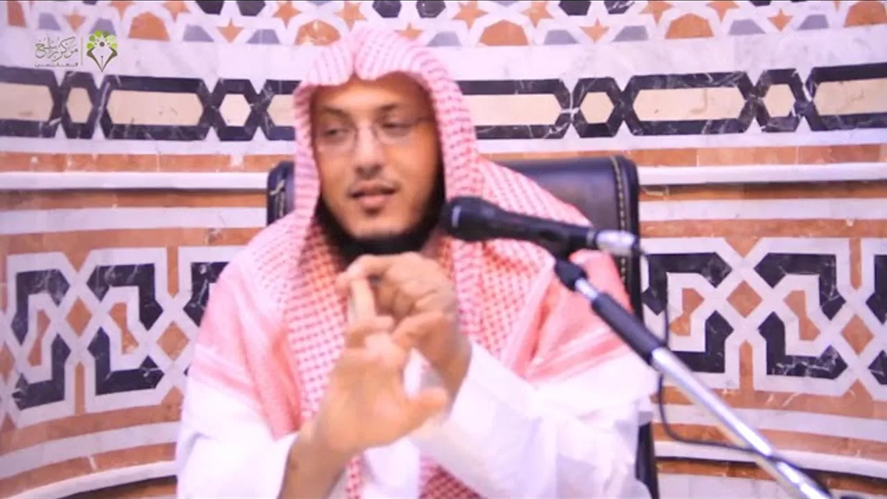 ١٢٦- حكم القضاء وكيفية تعيين القاضي وأدب القاضي 