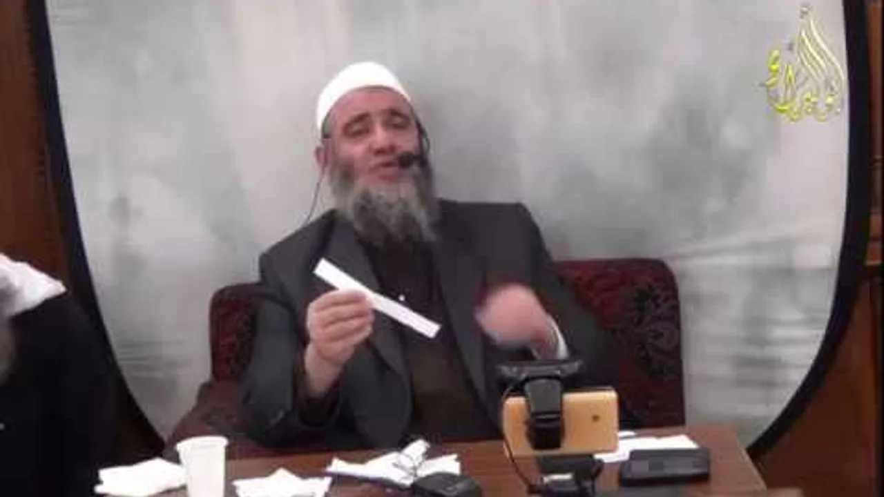 فتاوى الجمعة  20 3 2015 للشيخ مشهور بن حسن آل سلمان