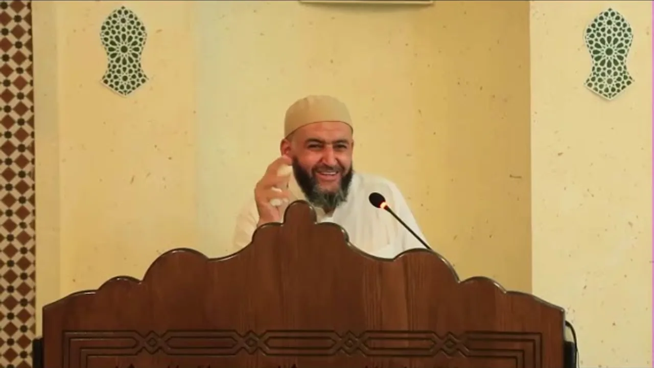 2) شرح كتاب الأمثلة المختلفة في الصرف/ الشيخ علي هاني العقرباوي