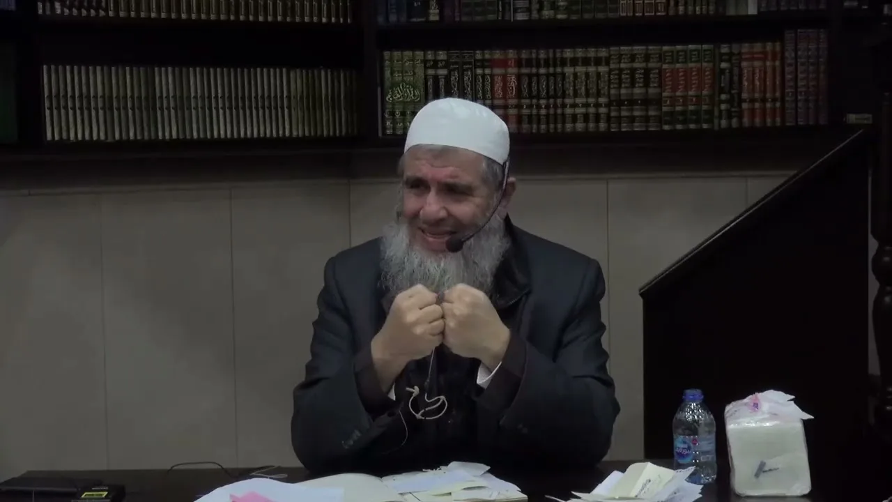 مجلس فتاوى الجمعة - فضيلة الشيخ مشهور بن حسن آل سلمان - ١ / جمادى الأولى / ١٤٤٤هـ - ٢٥ / ١١ /٢٠٢٢ مـ