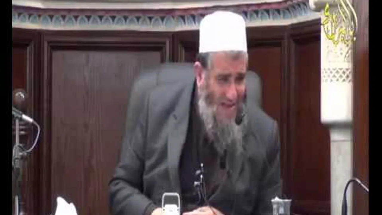 شرح صحيح مسلم 9 4 2015 الشيخ مشهور بن حسن آل سلمان سدده الله