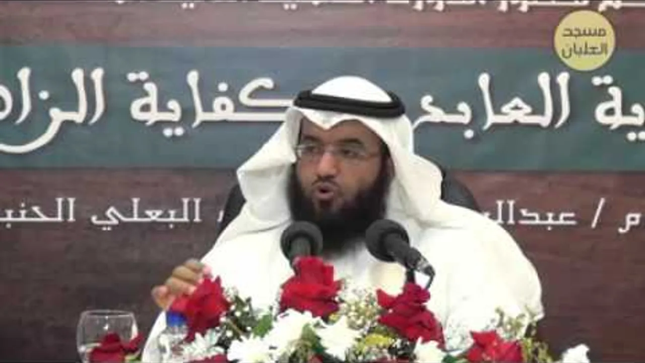 دورة بداية العابد وكفاية الزاهدد مطلق الجاسر م4 تجب الزكاة في كل مكيل الى ويبطل الثواب به ج1