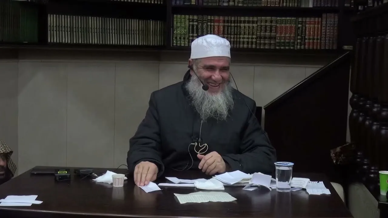 مجلس فتاوى الجمعة - فضيلة الشيخ مشهور بن حسن آل سلمان - ٢٧ / جمادى الآخرة / ١٤٤٤هـ - ٢٠ / ١ /٢٠٢٣ مـ